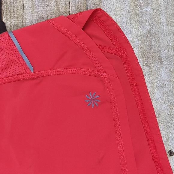 Athleta Ready Set Go Short With Liner - Picture 4 of 10